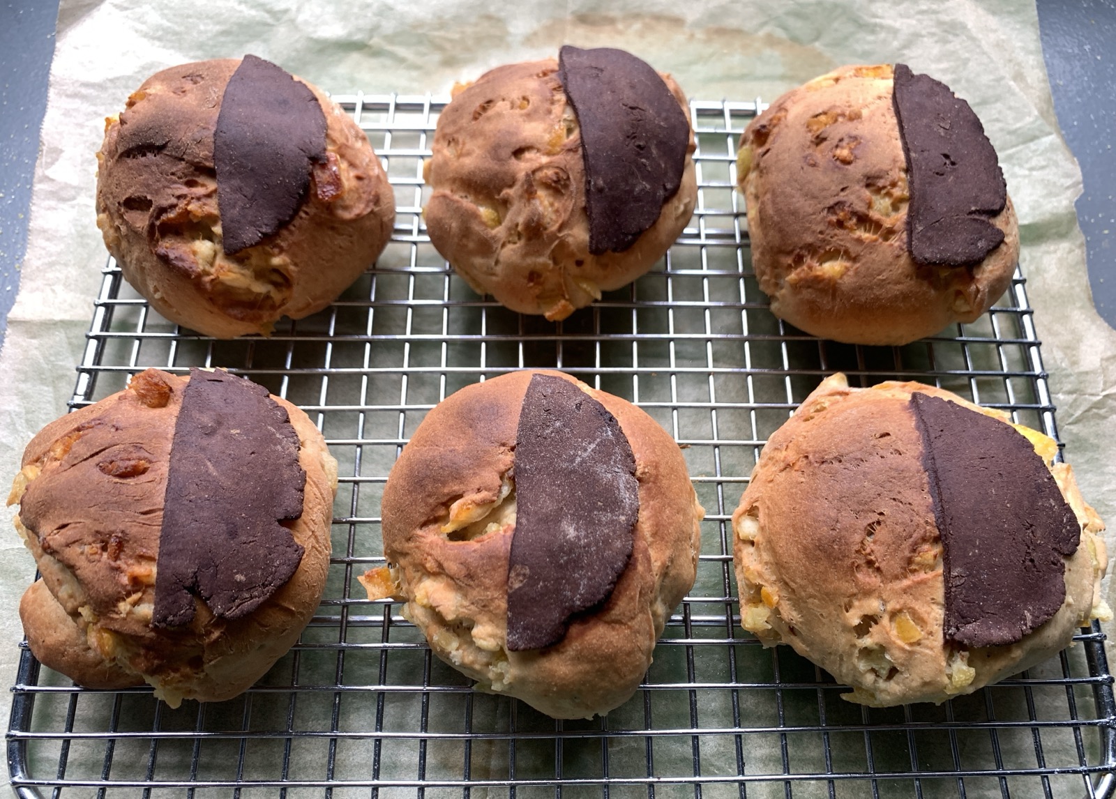 Equinox Buns